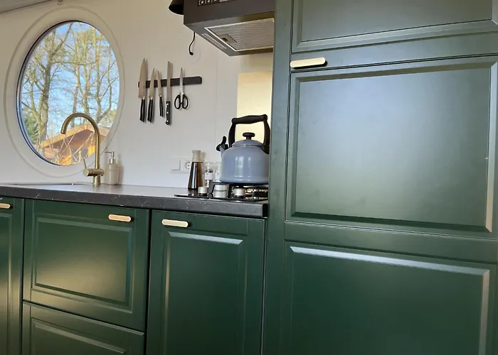 Tinyhouse - De Esdoorn Zes * Neede