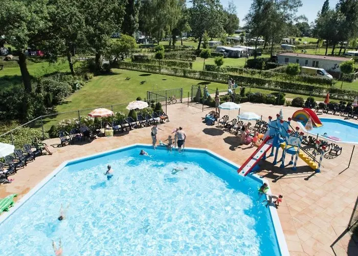 Tinyhouse - De Esdoorn Zes Neede